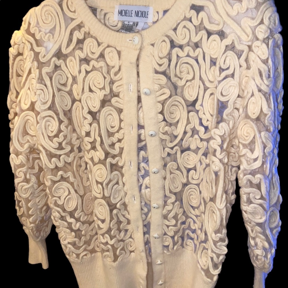 Gorgeous cream colored Lambswool, Angora Cardigan, L